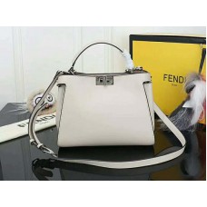 Fendi Peekaboo Essential Borjúbőr Táska Fehér