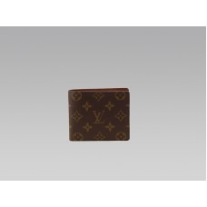 Louis Vuitton Monogram útlevél pénztárca