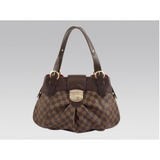 Louis Vuitton Damier Sistina miniszterelnök