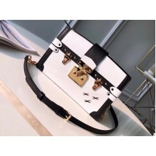 Louis Vuitton Epi Bőr Trund Clutch M52151