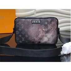 Louis Vuitton Monogram Galaxy Alpha Messenger táska m44165