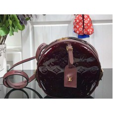 Louis Vuitton Monogram Vernis puha kalaptartó bordó m53999